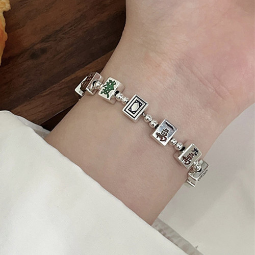 Êʺϴ÷ÒøÊÎÆ·µÄ³¡ºÏ(ͼ1) 3.jpg