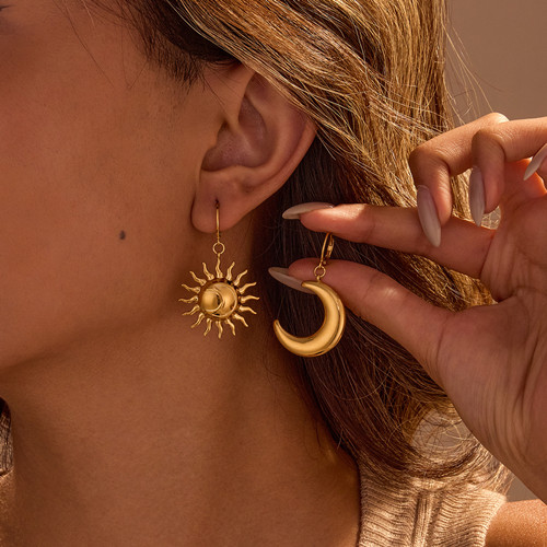 钛钢饰品厂的产品很漂亮(图1) 3.jpg