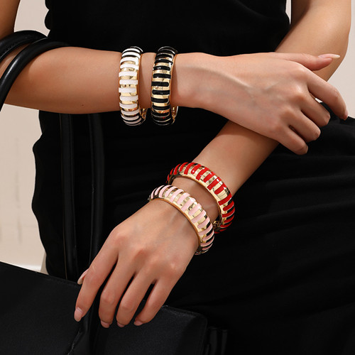 ºÏÊÎÎïÆ·ÓÐûÓвã´Î(ͼ1) 1.jpg